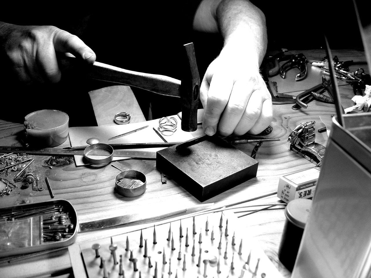 LO Laser Jewelery Workshop